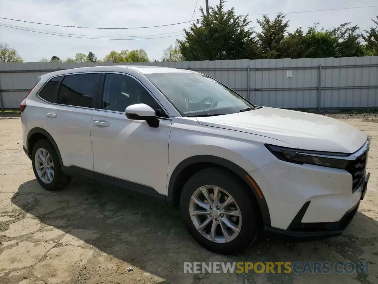 4 fotografías del automóvil dañado 2HKRS4H70RH458471 HONDA CRV 2024
