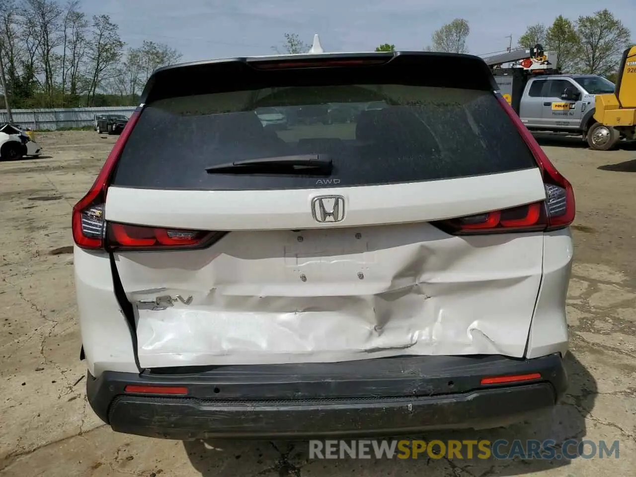 6 fotografías del automóvil dañado 2HKRS4H70RH458471 HONDA CRV 2024