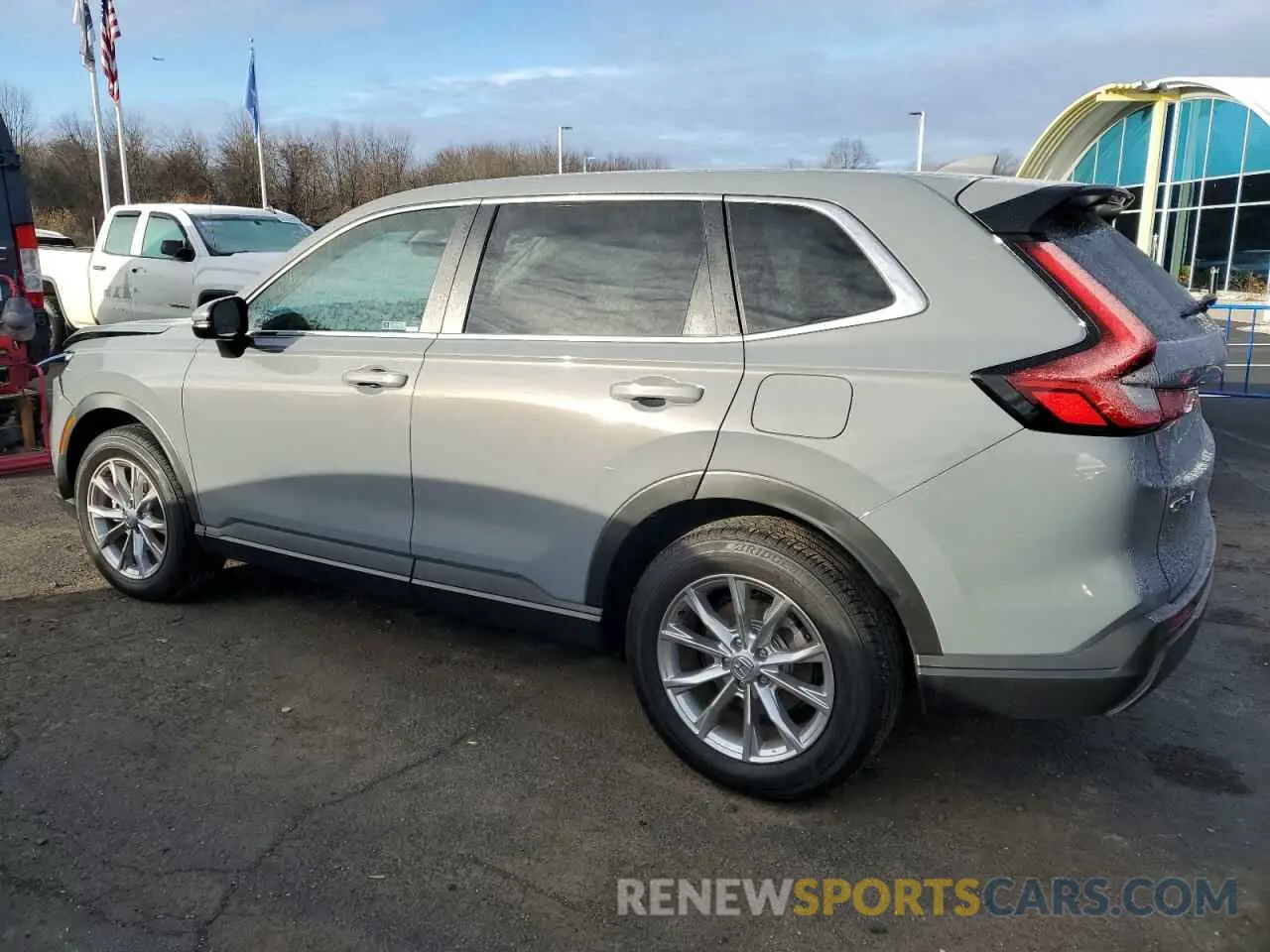 2 fotografías del automóvil dañado 2HKRS4H73RH479489 HONDA CRV 2024