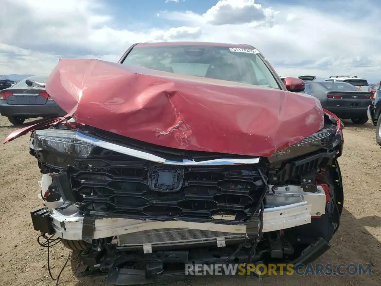 5 fotografías del automóvil dañado 2HKRS4H77RH473937 HONDA CRV 2024