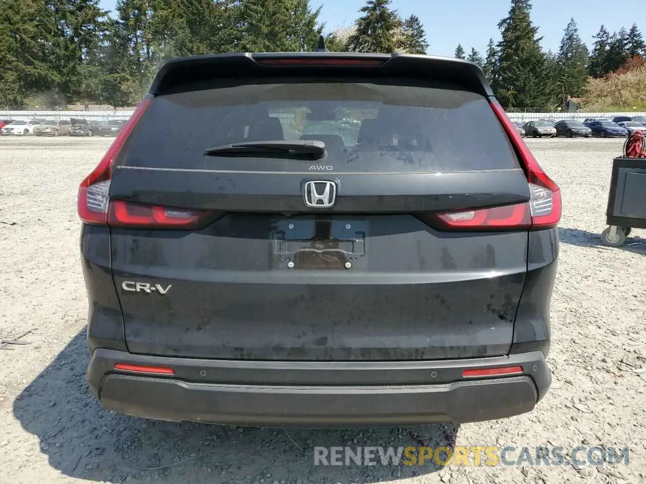 6 fotografías del automóvil dañado 2HKRS4H79RH470358 HONDA CRV 2024