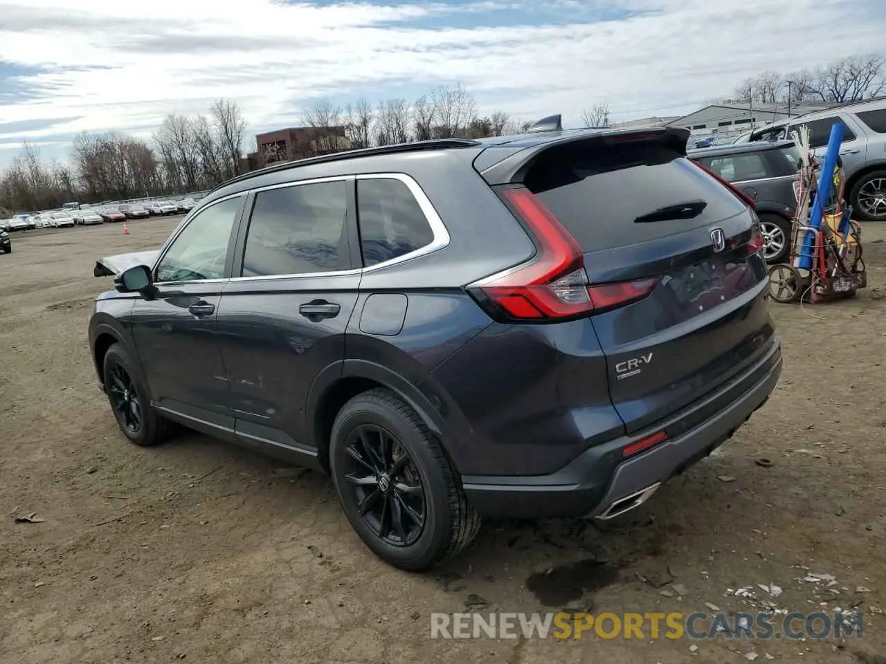 2 fotografías del automóvil dañado 2HKRS6H84RH810486 HONDA CRV 2024