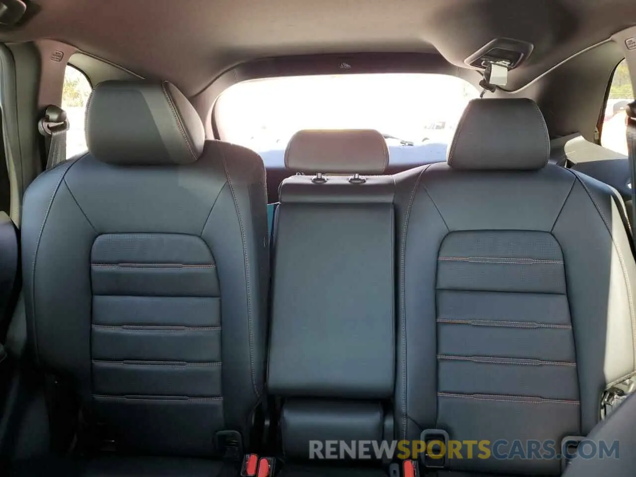 10 fotografías del automóvil dañado 2HKRS6H86RH808125 HONDA CRV 2024