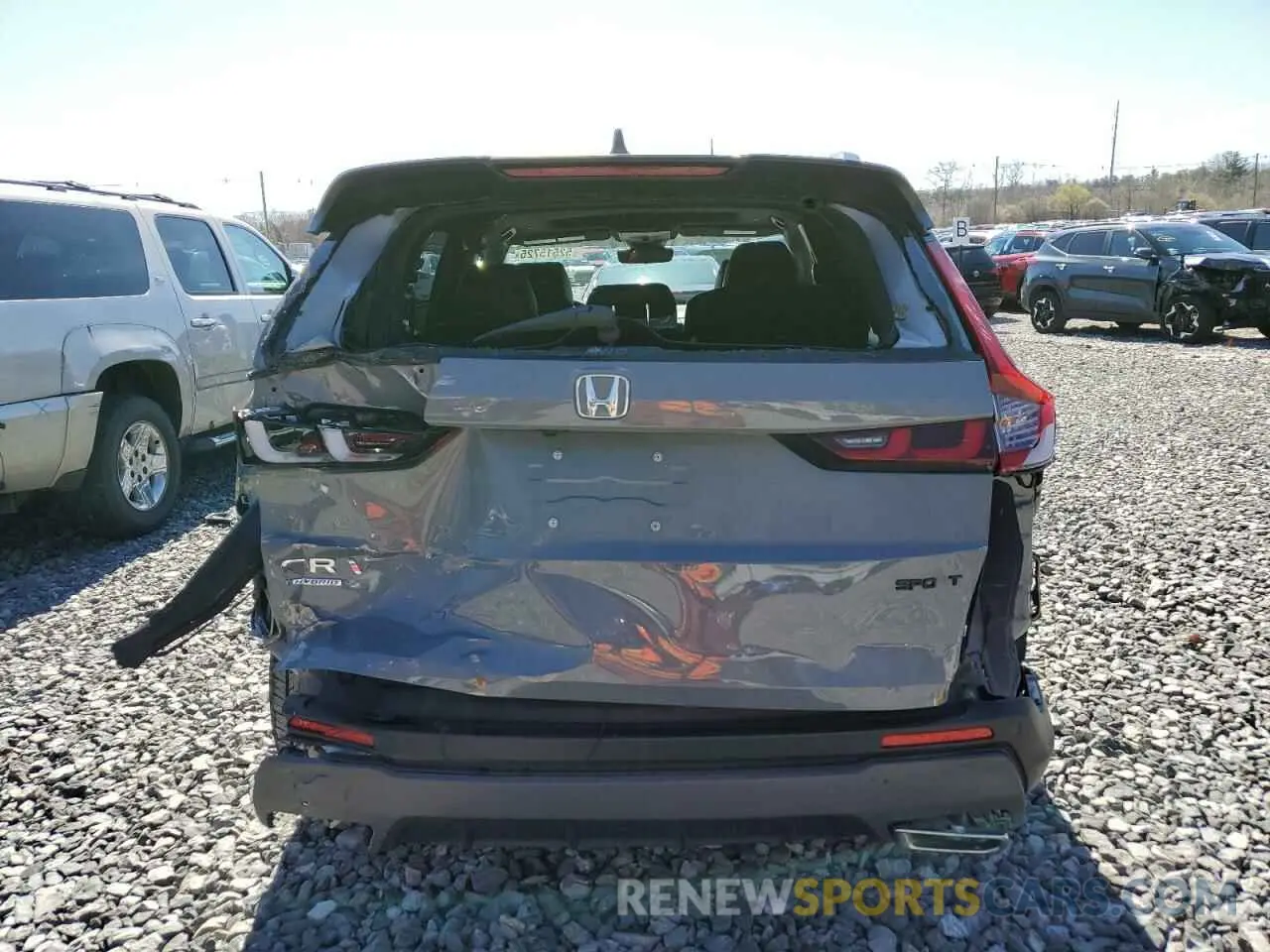 6 fotografías del automóvil dañado 2HKRS6H86RH808125 HONDA CRV 2024