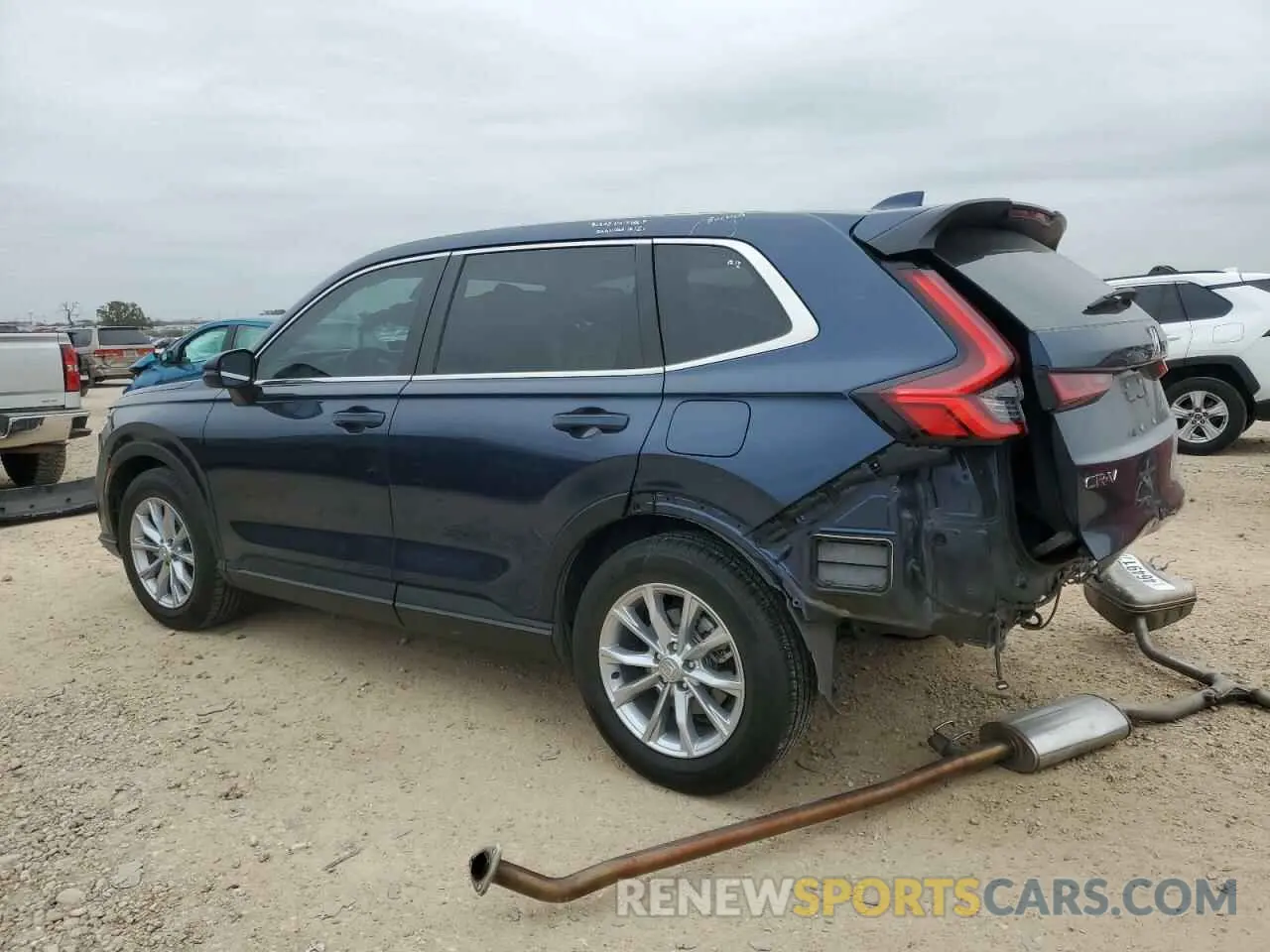 2 fotografías del automóvil dañado 5J6RS3H45RL005226 HONDA CRV 2024