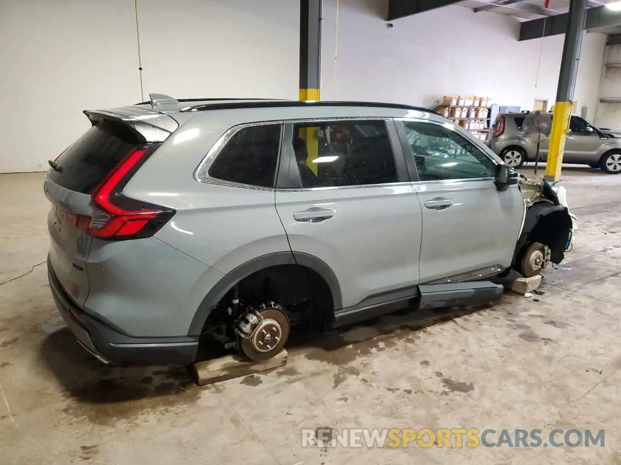 3 fotografías del automóvil dañado 5J6RS6H50RL007864 HONDA CRV 2024