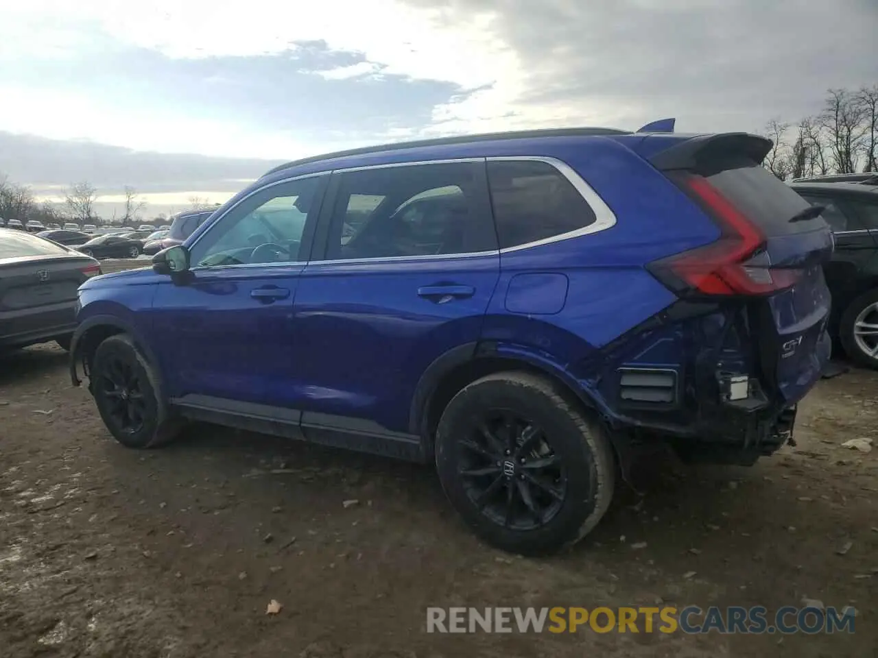 2 fotografías del automóvil dañado 5J6RS6H85RL010625 HONDA CRV 2024