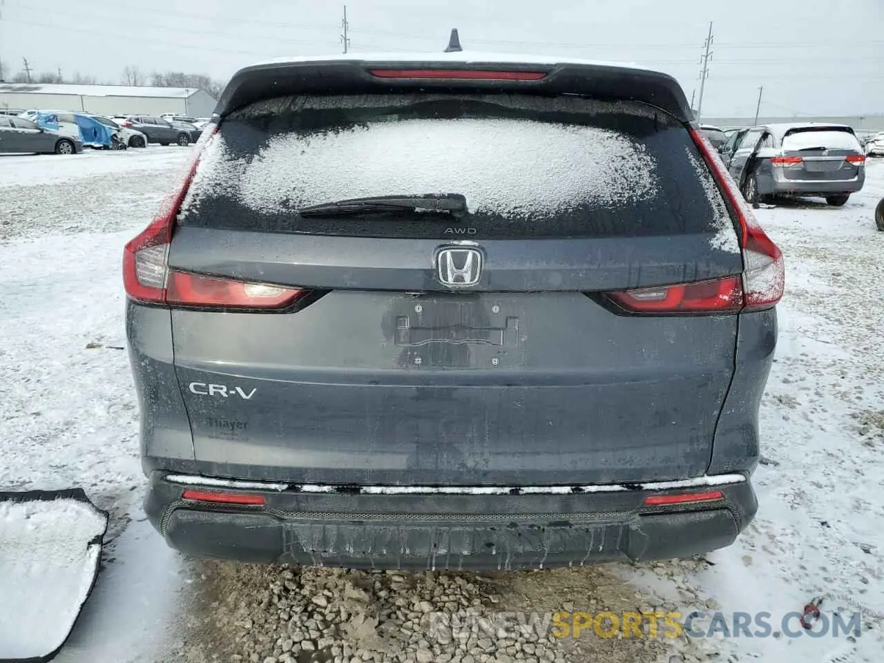 6 fotografías del automóvil dañado 7FARS4H45RE008906 HONDA CRV 2024