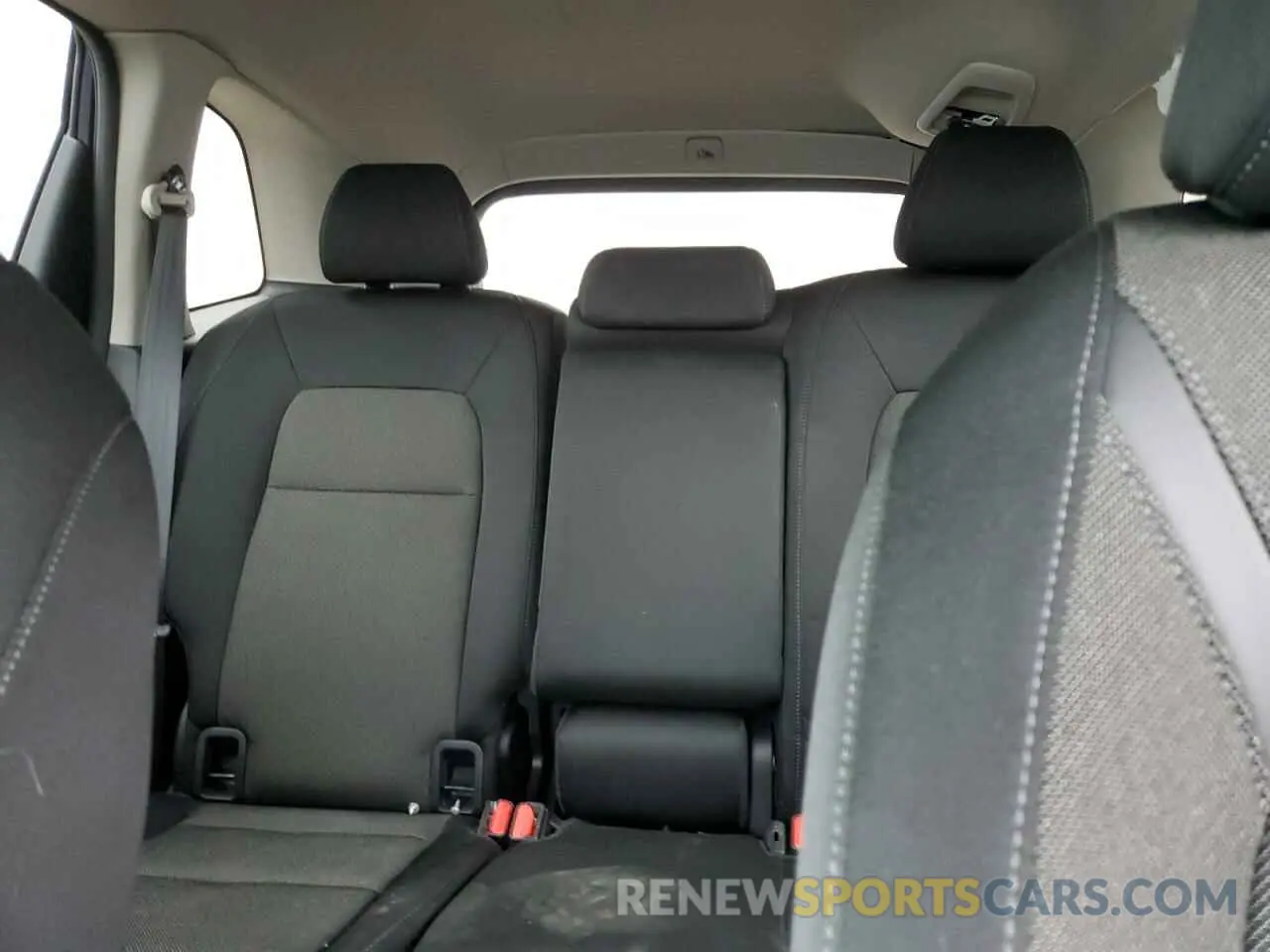 10 fotografías del automóvil dañado 7FARS4H47RE022094 HONDA CRV 2024