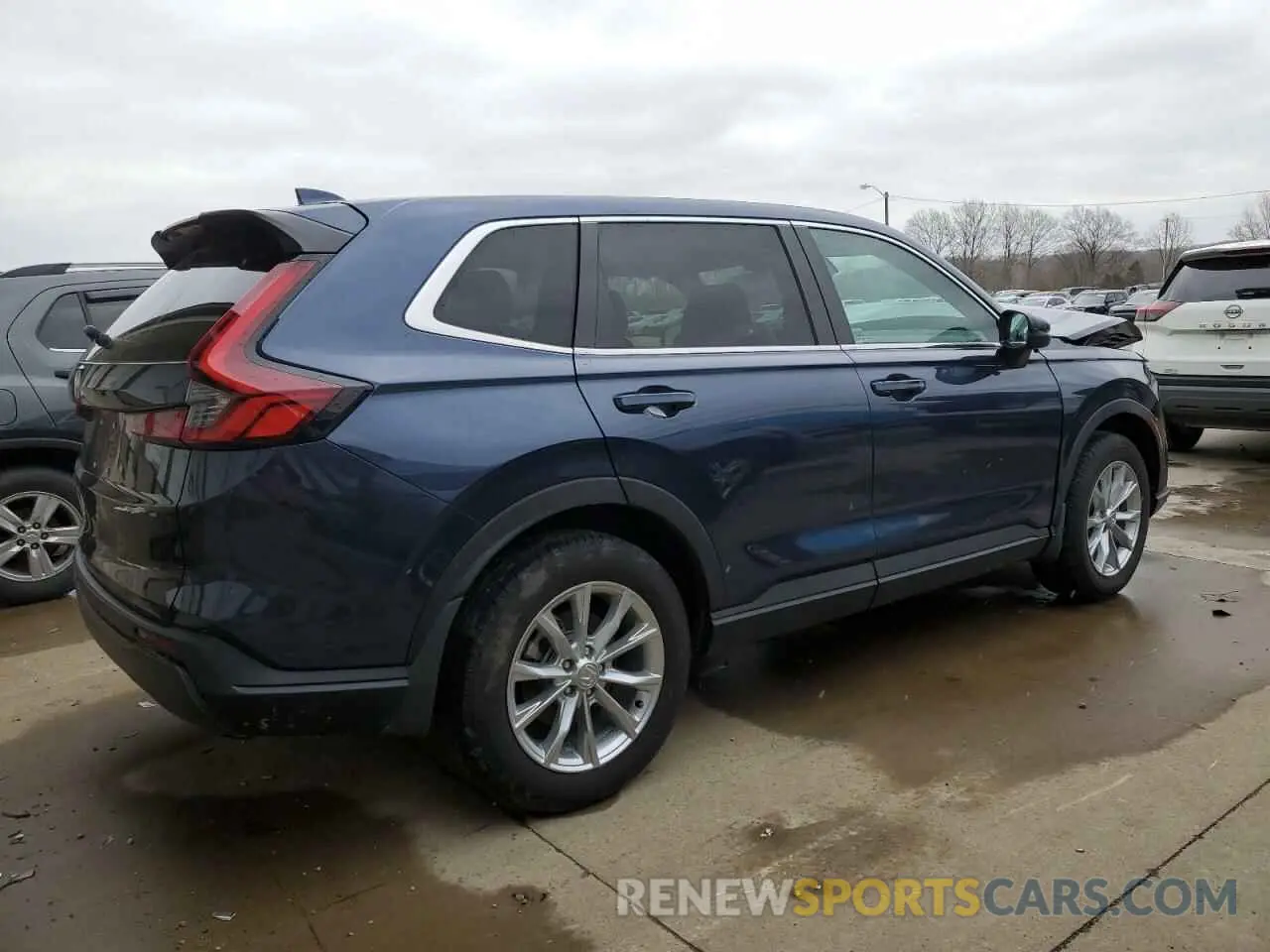 3 fotografías del automóvil dañado 7FARS4H47RE022094 HONDA CRV 2024