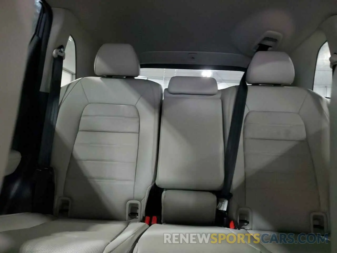 10 fotografías del automóvil dañado 7FARS4H77RE015933 HONDA CRV 2024