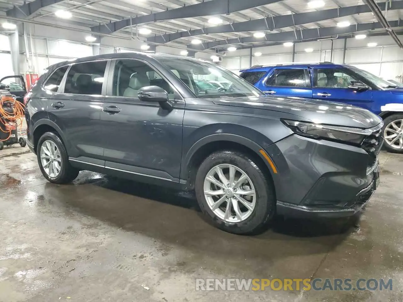 4 fotografías del automóvil dañado 7FARS4H77RE015933 HONDA CRV 2024
