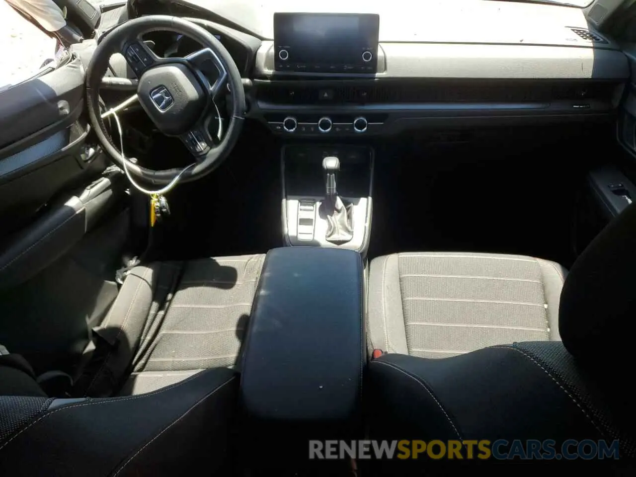 8 fotografías del automóvil dañado 7FARS5H50RE004485 HONDA CRV 2024