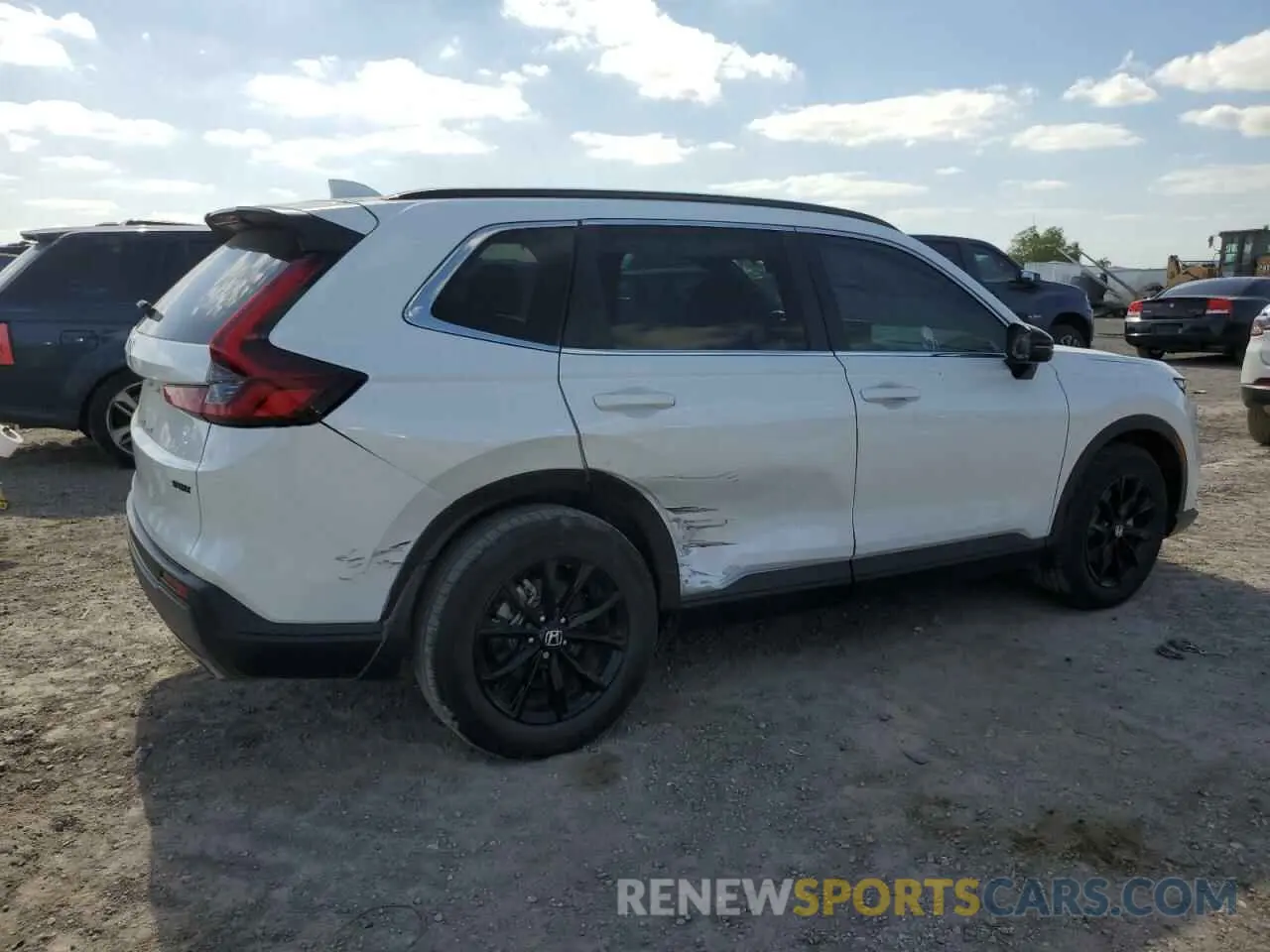 3 fotografías del automóvil dañado 7FARS5H56RE003017 HONDA CRV 2024