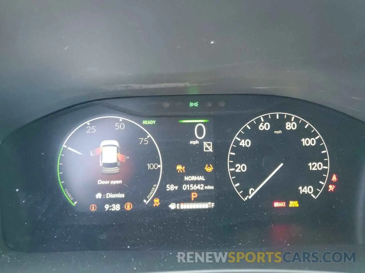 9 fotografías del automóvil dañado 7FARS5H57RE006279 HONDA CRV 2024