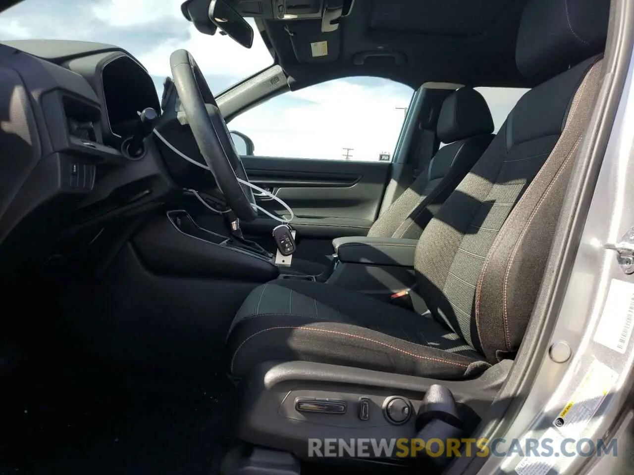 7 fotografías del automóvil dañado 7FARS5H58RE005173 HONDA CRV 2024
