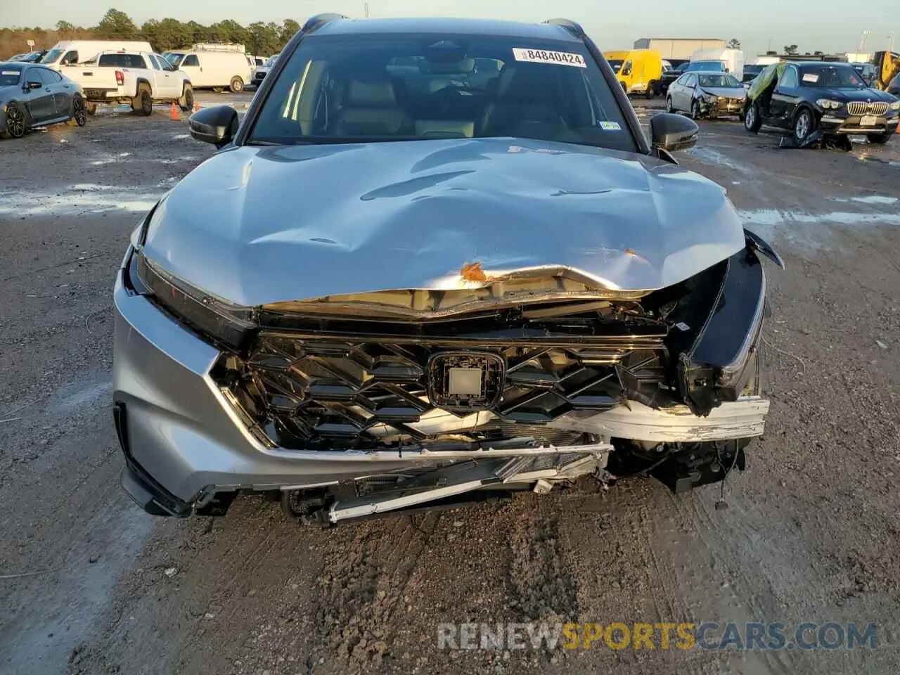 5 fotografías del automóvil dañado 7FARS5H86RE034021 HONDA CRV 2024