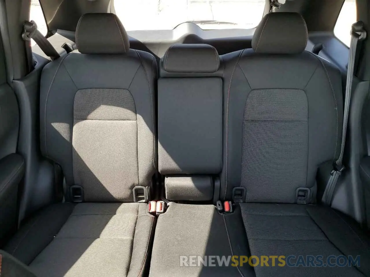 10 fotografías del automóvil dañado 7FARS6H51RE069688 HONDA CRV 2024