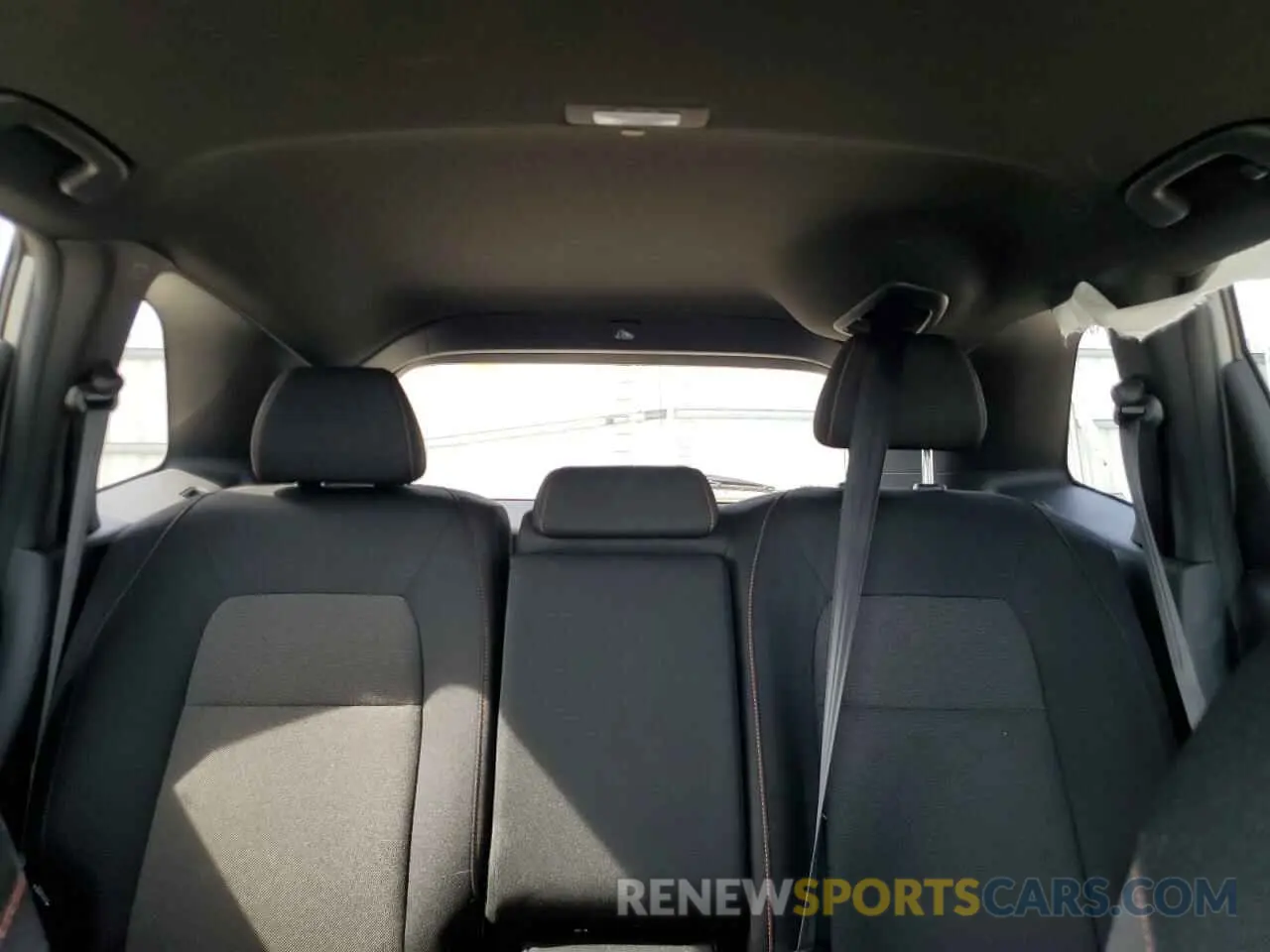 10 fotografías del automóvil dañado 7FARS6H53RE061432 HONDA CRV 2024