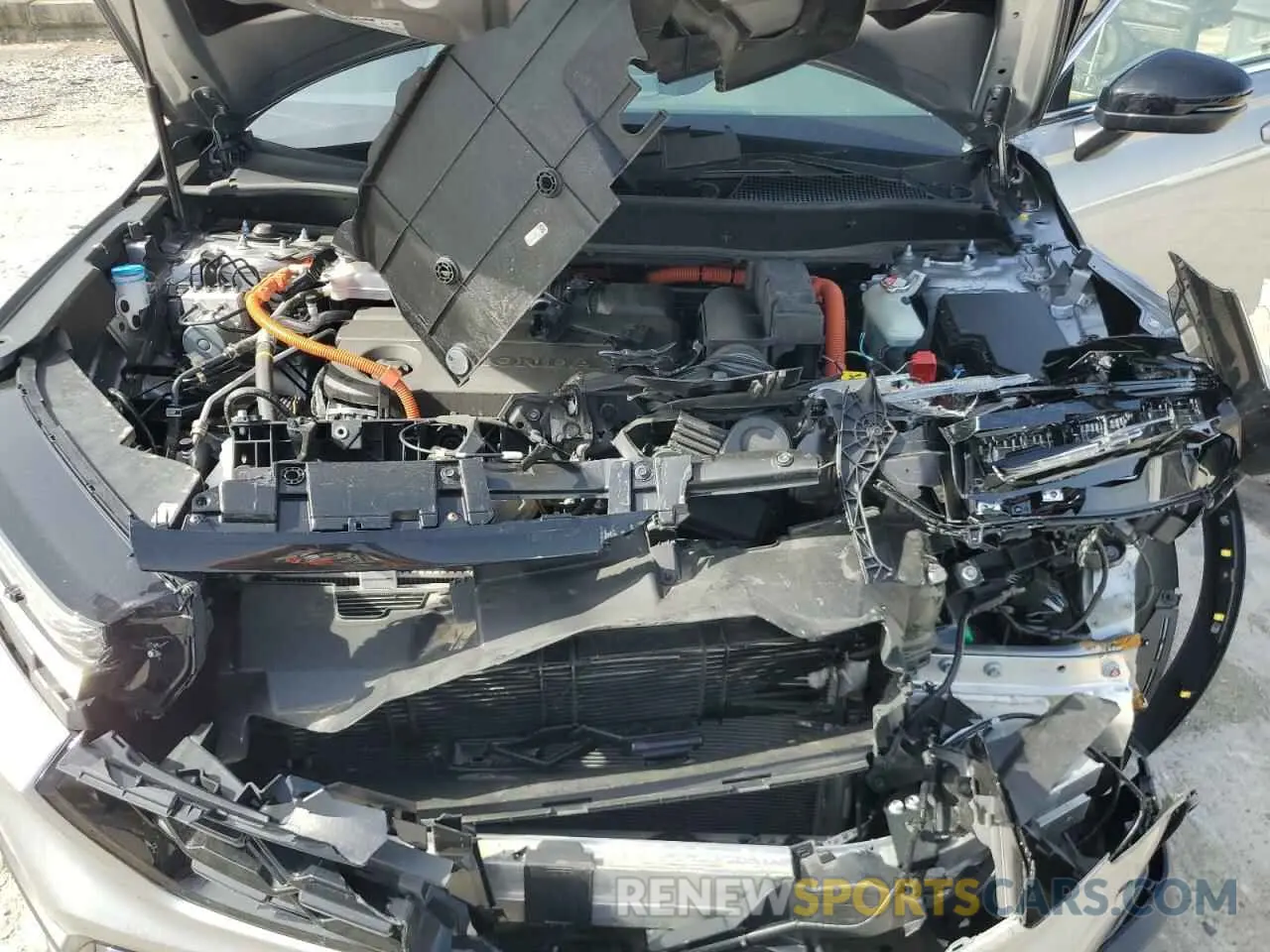 12 fotografías del automóvil dañado 7FARS6H53RE061432 HONDA CRV 2024