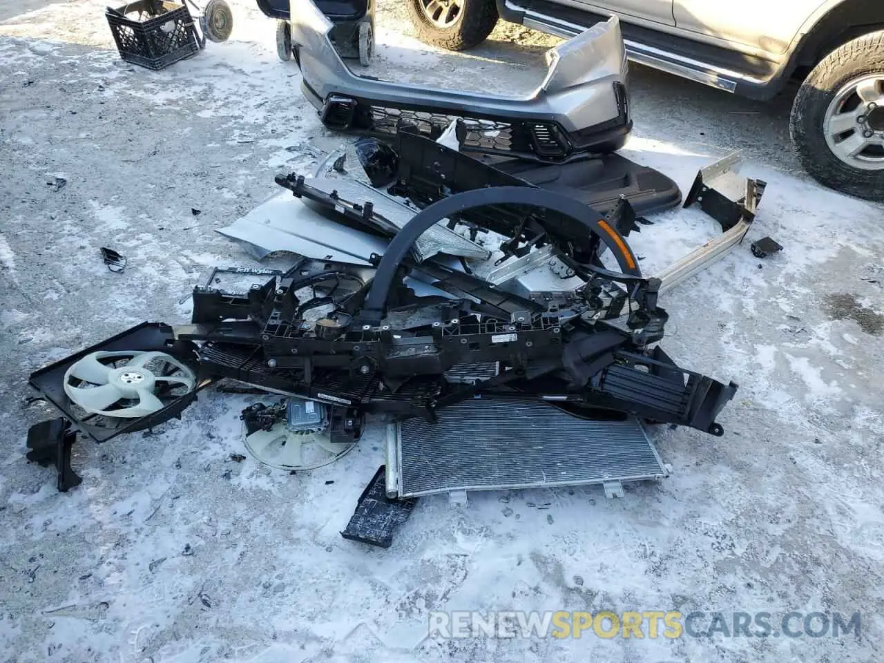 13 fotografías del automóvil dañado 7FARS6H82RE000065 HONDA CRV 2024