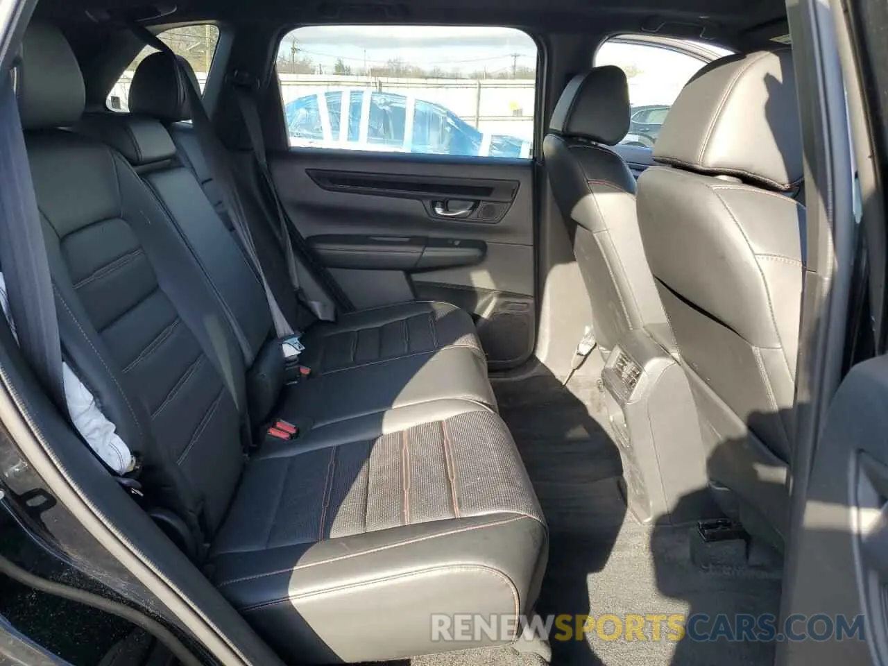 12 fotografías del automóvil dañado 7FARS6H84RE056556 HONDA CRV 2024