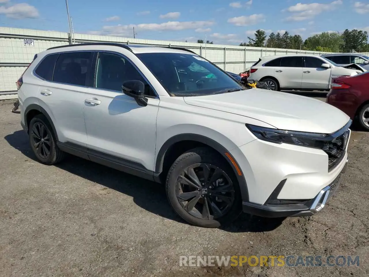 4 fotografías del automóvil dañado 7FARS6H93RE003047 HONDA CRV 2024