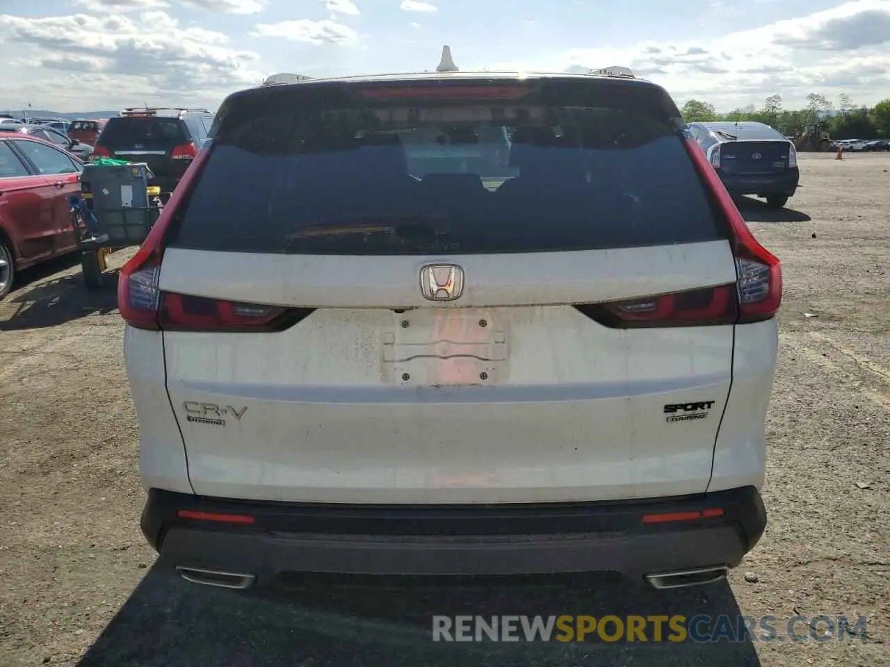 6 fotografías del automóvil dañado 7FARS6H93RE003047 HONDA CRV 2024