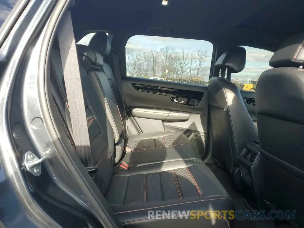 11 fotografías del automóvil dañado 7FARS6H95RE019797 HONDA CRV 2024