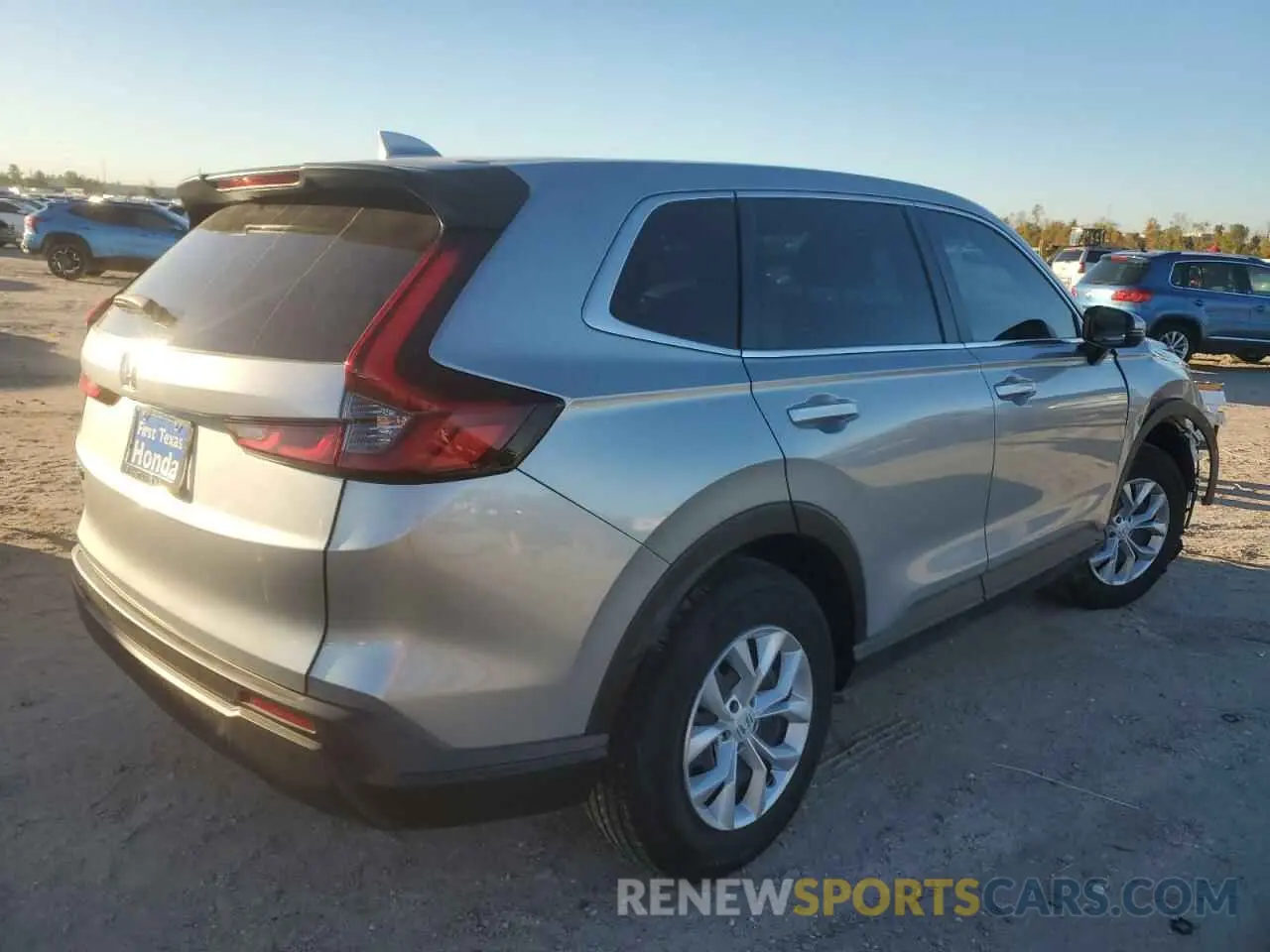 3 fotografías del automóvil dañado 2HKRS3H23SH304423 HONDA CRV 2025