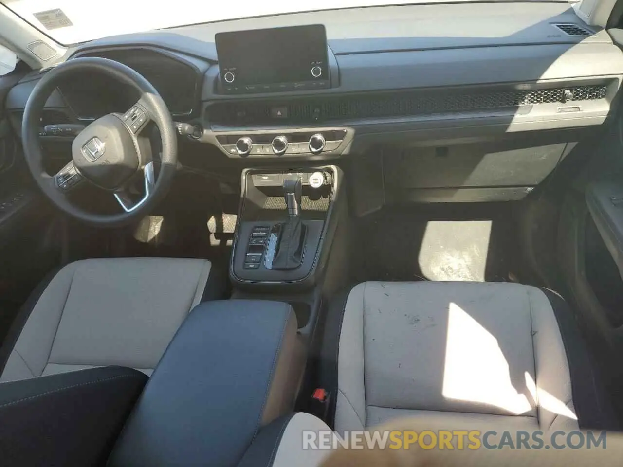 8 fotografías del automóvil dañado 2HKRS3H40SH307622 HONDA CRV 2025