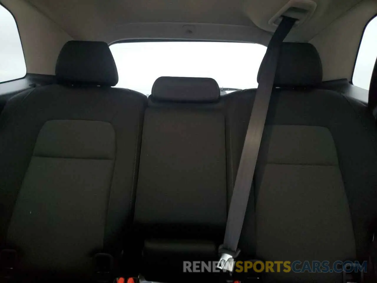 10 fotografías del automóvil dañado 2HKRS3H44SH313620 HONDA CRV 2025