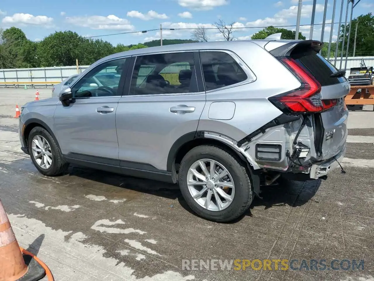 2 fotografías del automóvil dañado 2HKRS3H75SH321235 HONDA CRV 2025