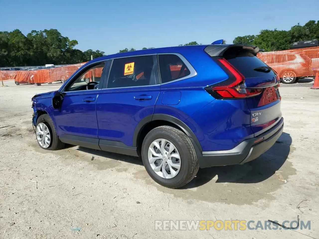 2 fotografías del automóvil dañado 2HKRS4H21SH435422 HONDA CRV 2025