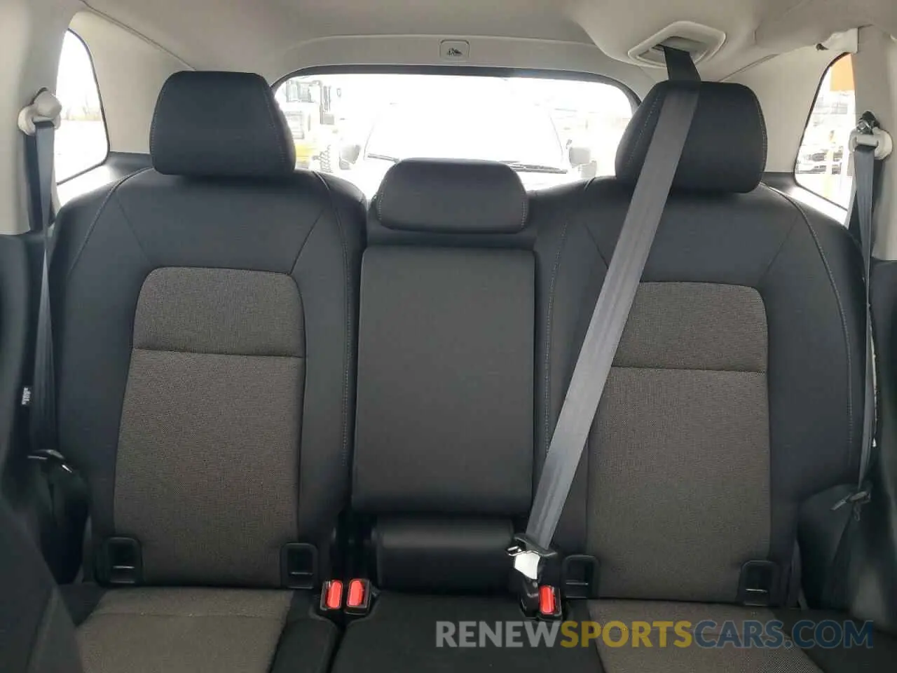 10 fotografías del automóvil dañado 2HKRS4H23SH425183 HONDA CRV 2025