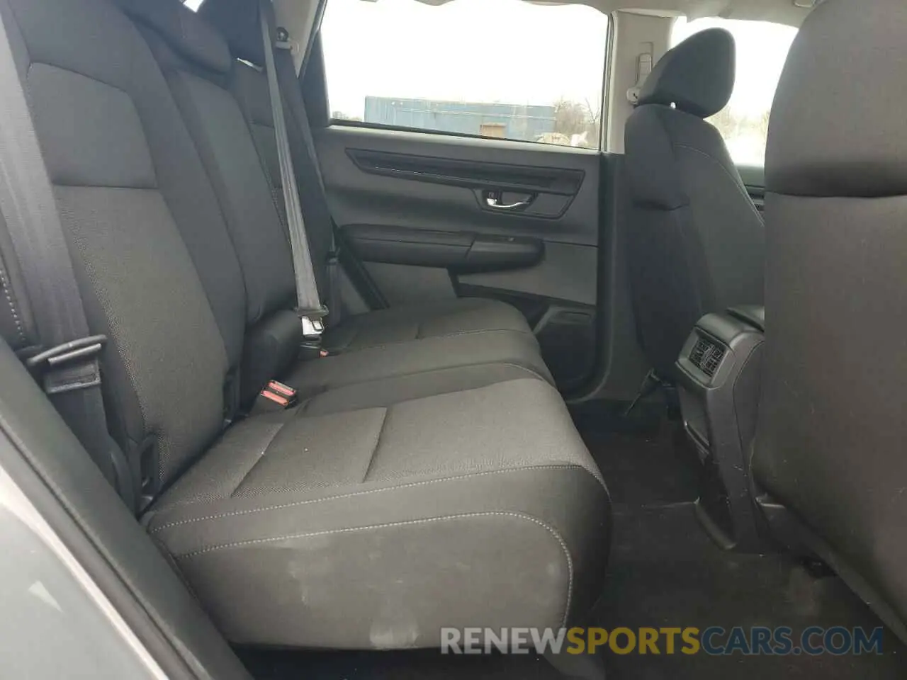 11 fotografías del automóvil dañado 2HKRS4H23SH425183 HONDA CRV 2025