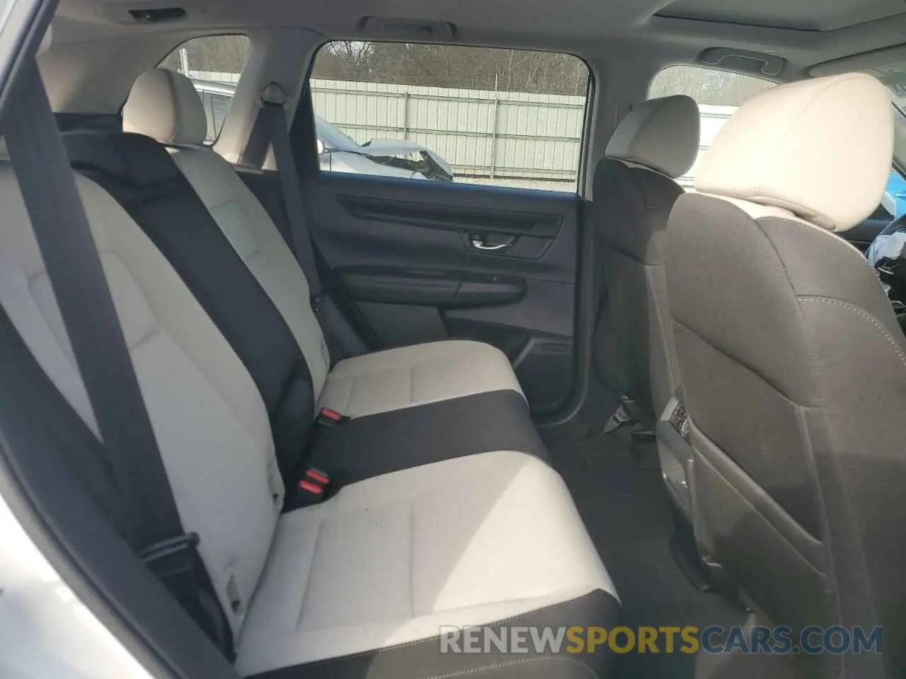 12 fotografías del automóvil dañado 2HKRS4H48SH437170 HONDA CRV 2025