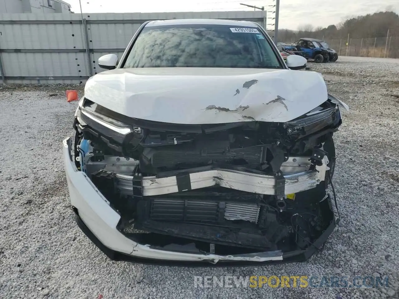 5 fotografías del automóvil dañado 2HKRS4H48SH437170 HONDA CRV 2025