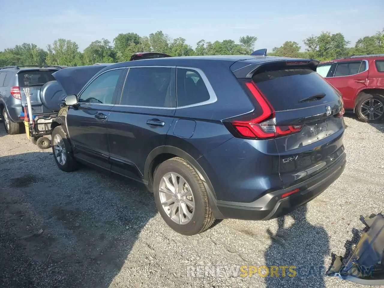 2 fotografías del automóvil dañado 2HKRS4H76SH406252 HONDA CRV 2025