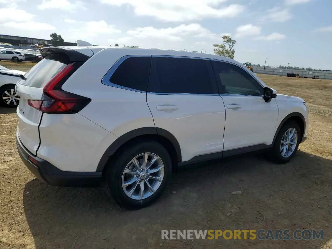 3 fotografías del automóvil dañado 5J6RS3H76SL001735 HONDA CRV 2025