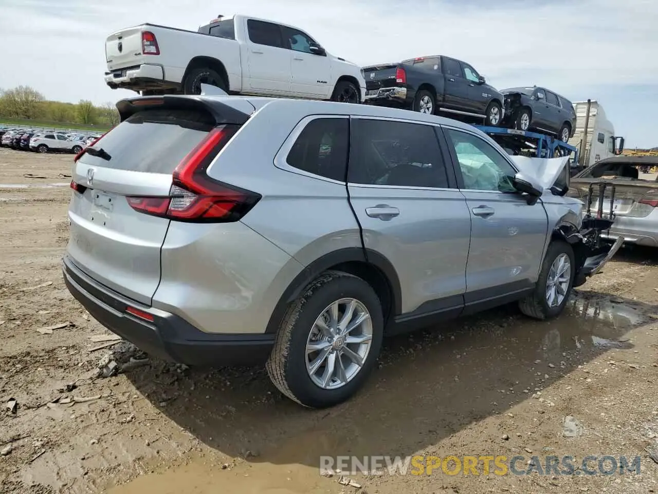 3 fotografías del automóvil dañado 5J6RS4H78SL014914 HONDA CRV 2025