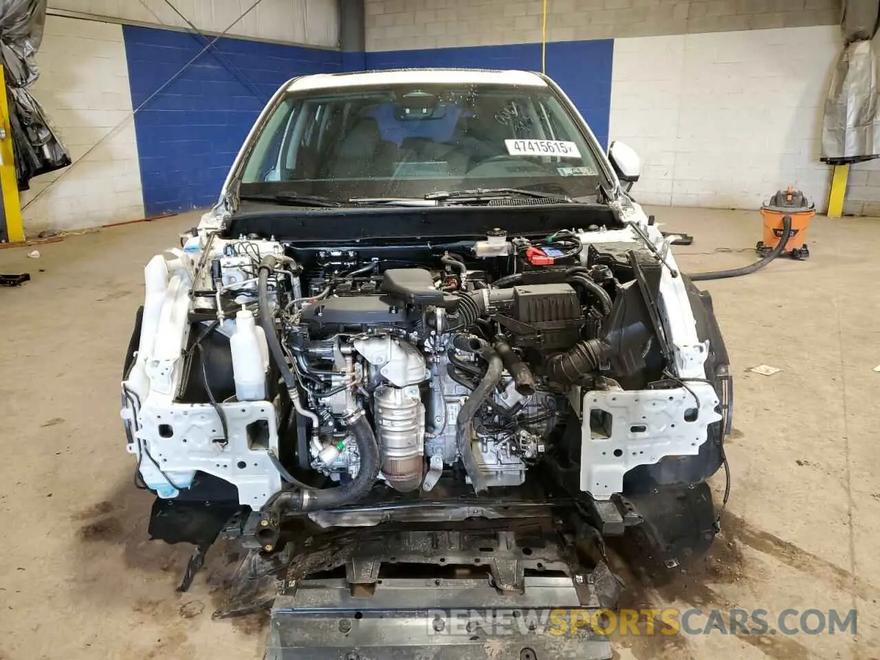 5 fotografías del automóvil dañado 7FARS4H76SE006243 HONDA CRV 2025