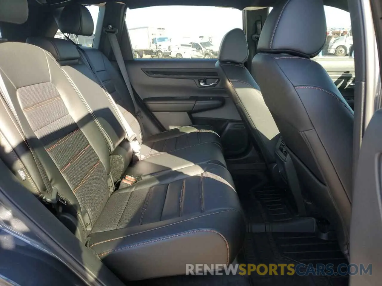 10 fotografías del automóvil dañado 7FARS5H89SE005103 HONDA CRV 2025