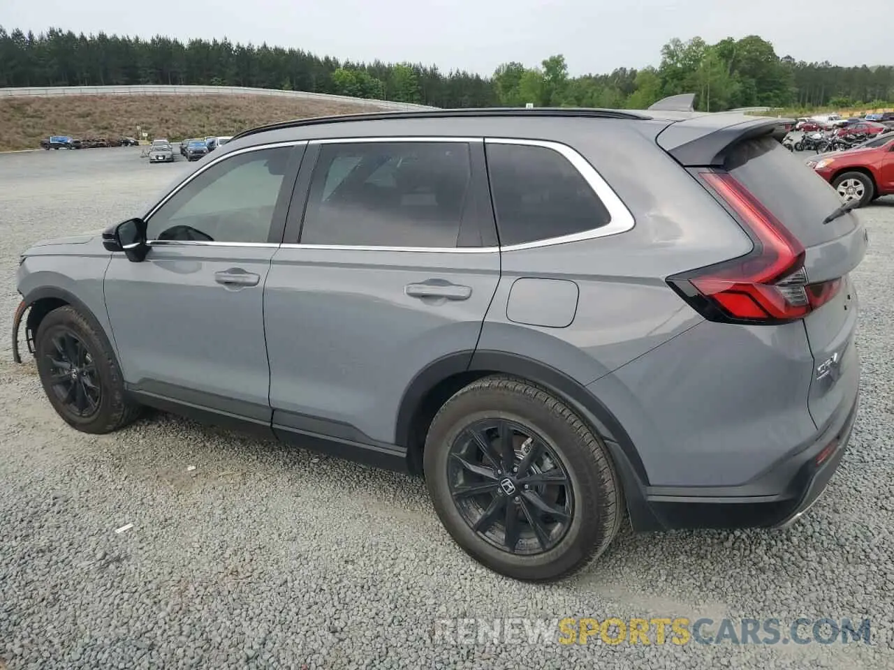 2 fotografías del automóvil dañado 7FARS5H89SE029594 HONDA CRV 2025