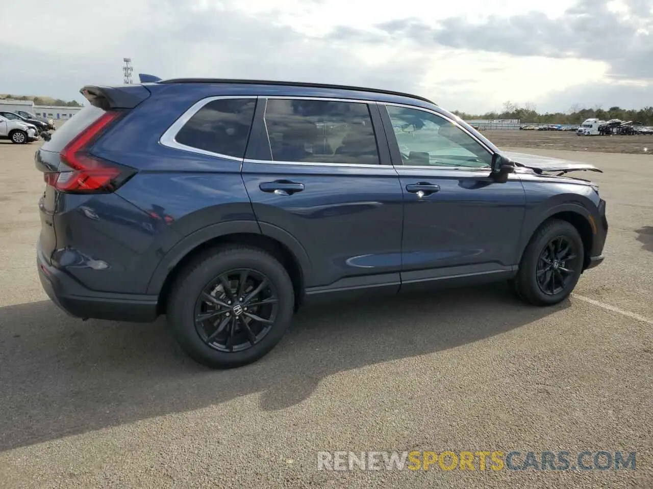 3 fotografías del automóvil dañado 7FARS6H51SE023154 HONDA CRV 2025