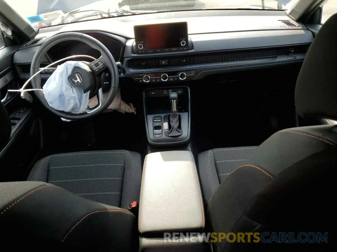 8 fotografías del automóvil dañado 7FARS6H51SE023154 HONDA CRV 2025