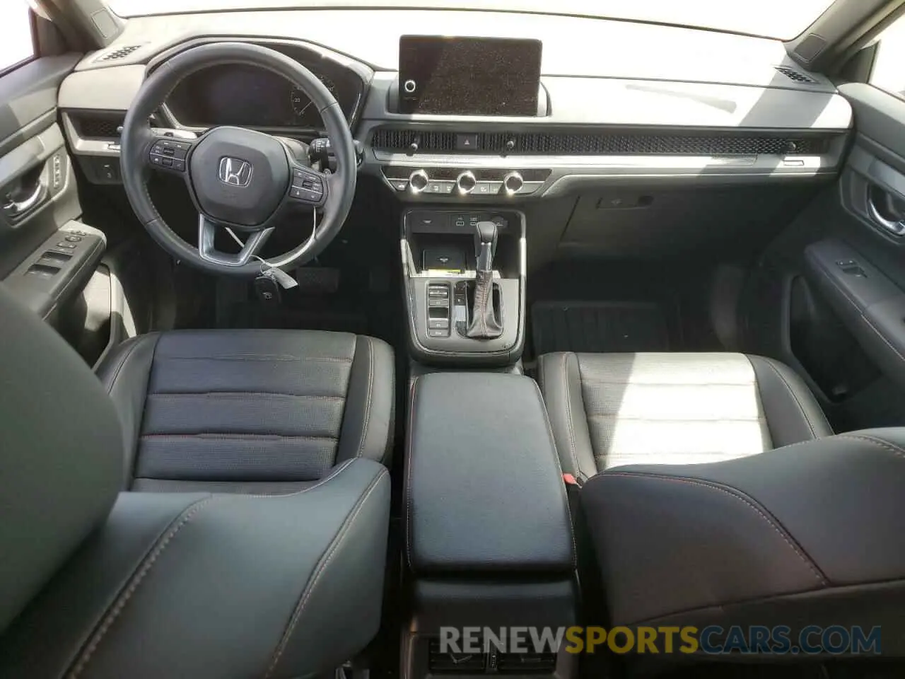 8 fotografías del automóvil dañado 7FARS6H84SE012546 HONDA CRV 2025