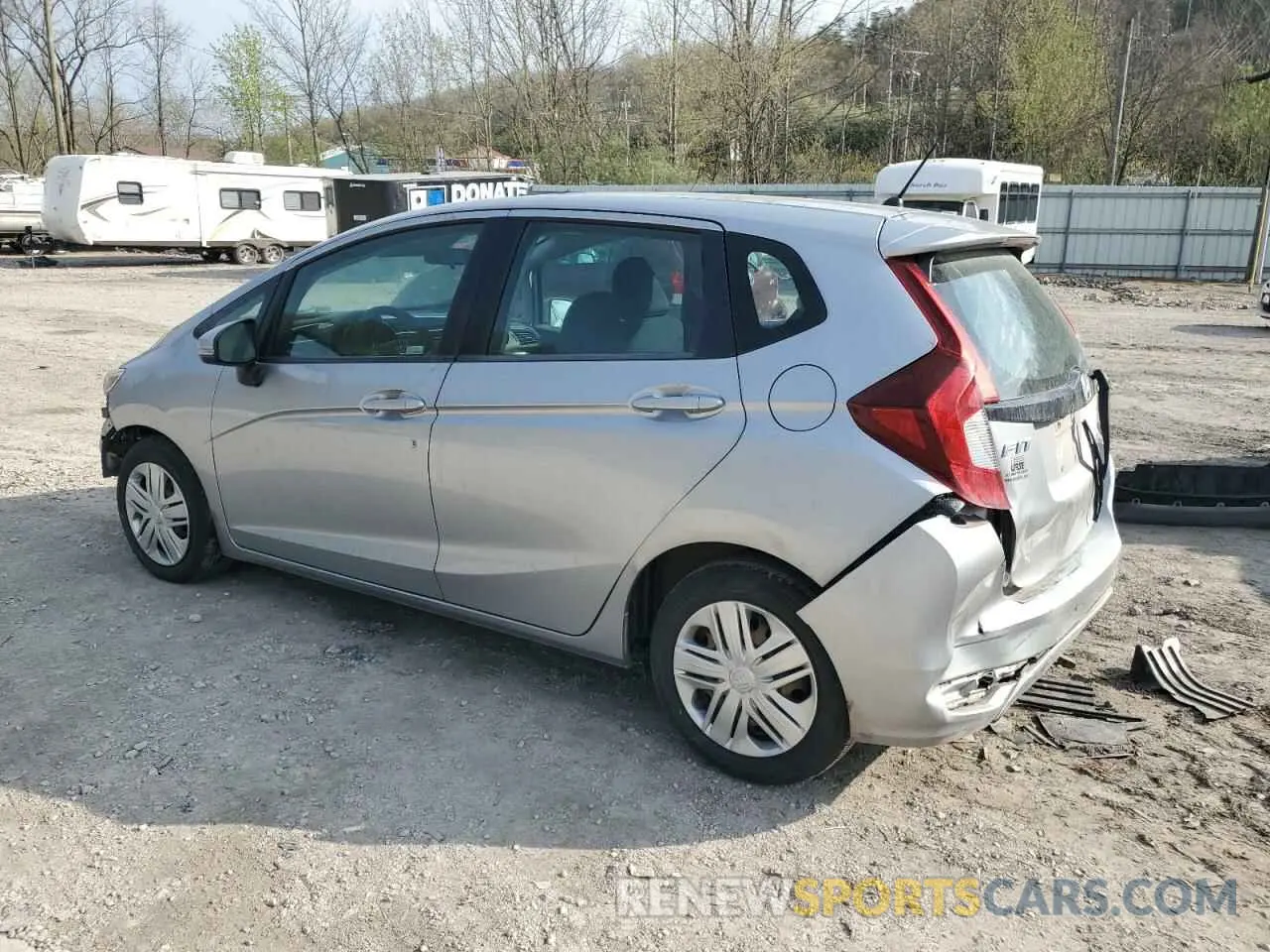 2 fotografías del automóvil dañado 3HGGK5H41KM712693 HONDA FIT 2019