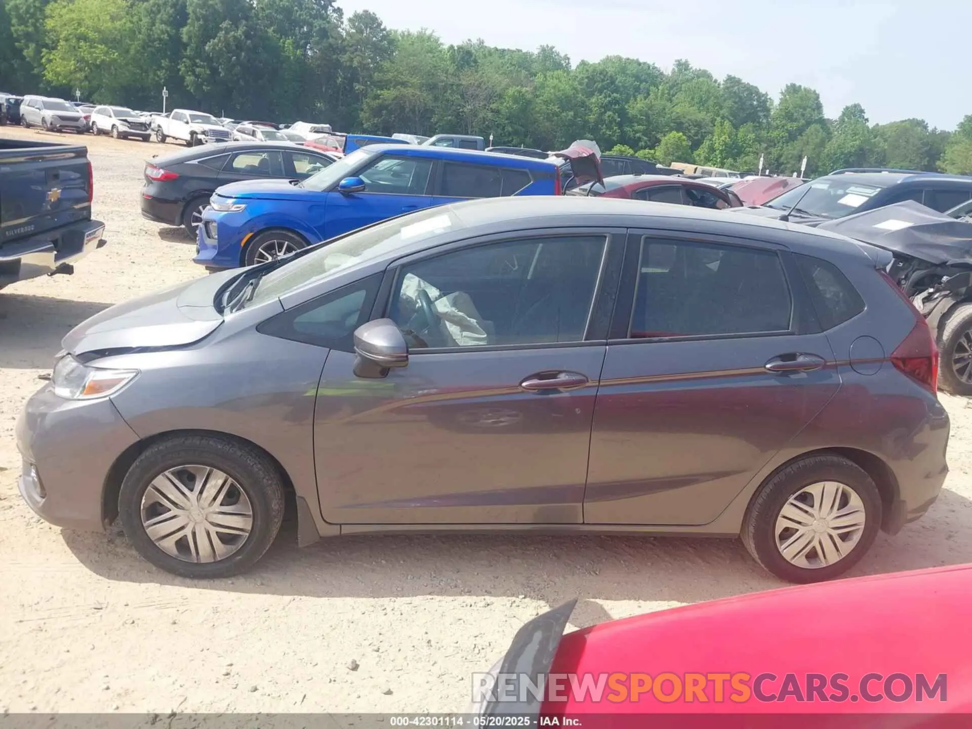 14 fotografías del automóvil dañado 3HGGK5H42KM711424 HONDA FIT 2019