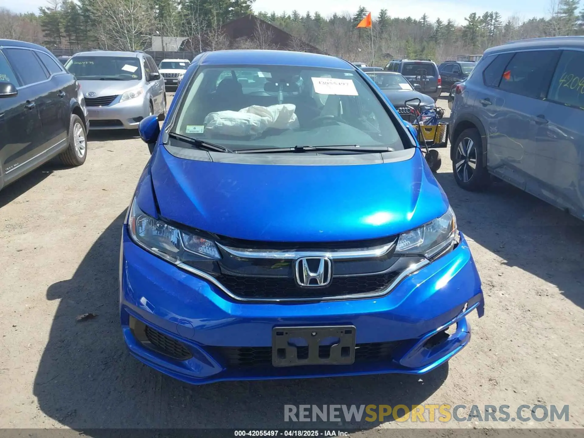12 fotografías del automóvil dañado 3HGGK5H43KM721508 HONDA FIT 2019